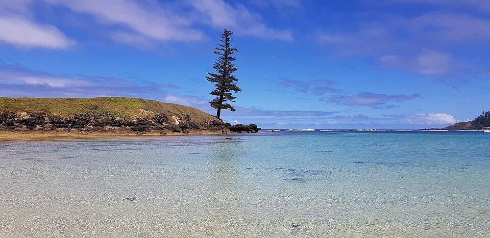 Anzac Day Dawn Service - Norfolk Island photo
