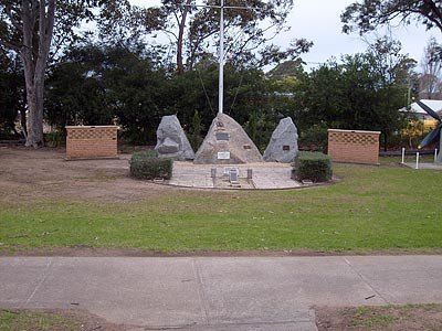 Anzac Day Dawn Service - Bomaderry photo