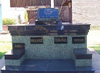 Warilla RSL Sub-Branch Cenotaph