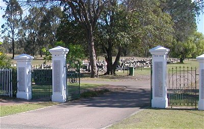 Aberdare Cemetery First World War Memorial Gates photo 1