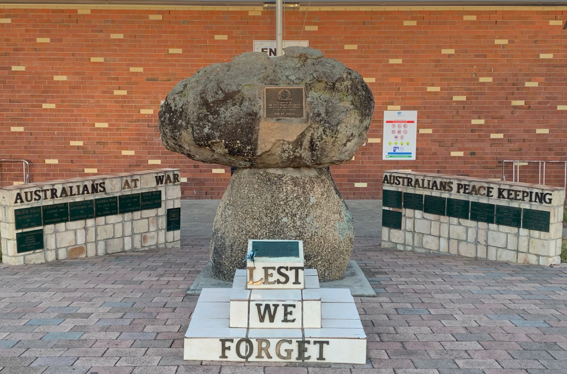 Ashford War Memorial photo 1