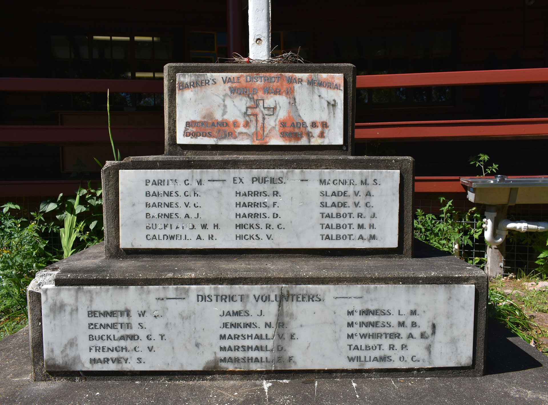 Barkers Vale District War Memorial photo 1