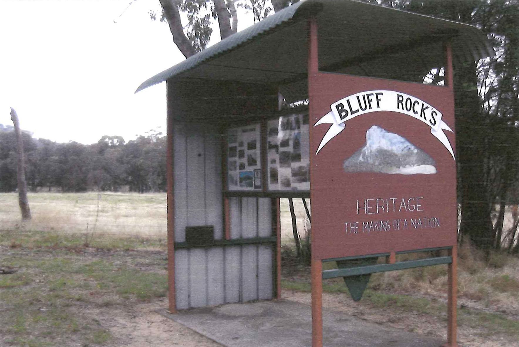 Bluff Rock First and Second World War Honour Roll photo 1