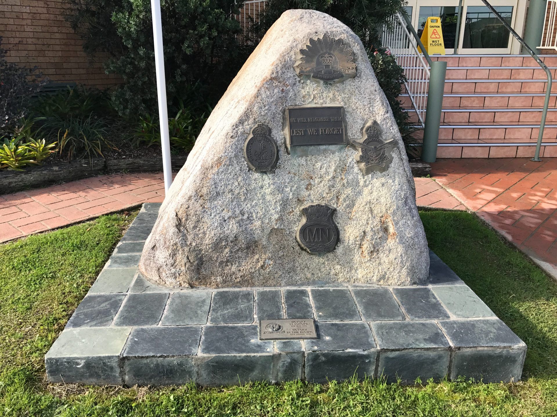 Bowraville Memorial Flagpole photo 1