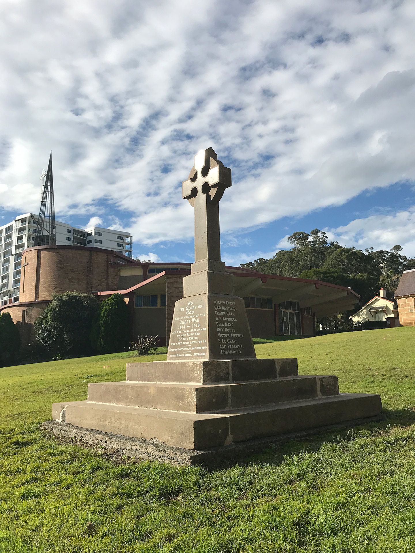 Christ Church War Memorial, Gosford photo 1