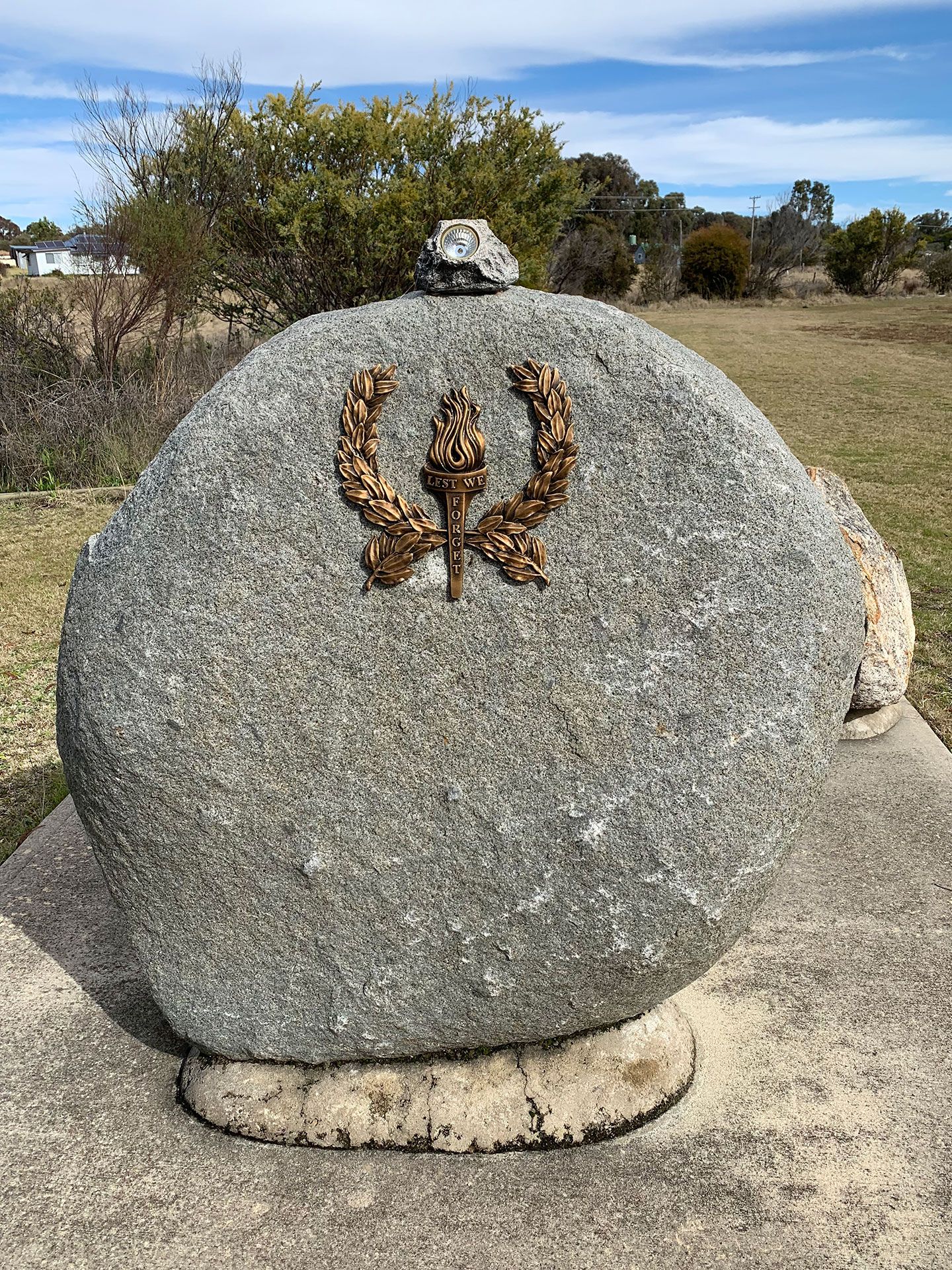 Emmaville Cemetery War Memorial photo 1