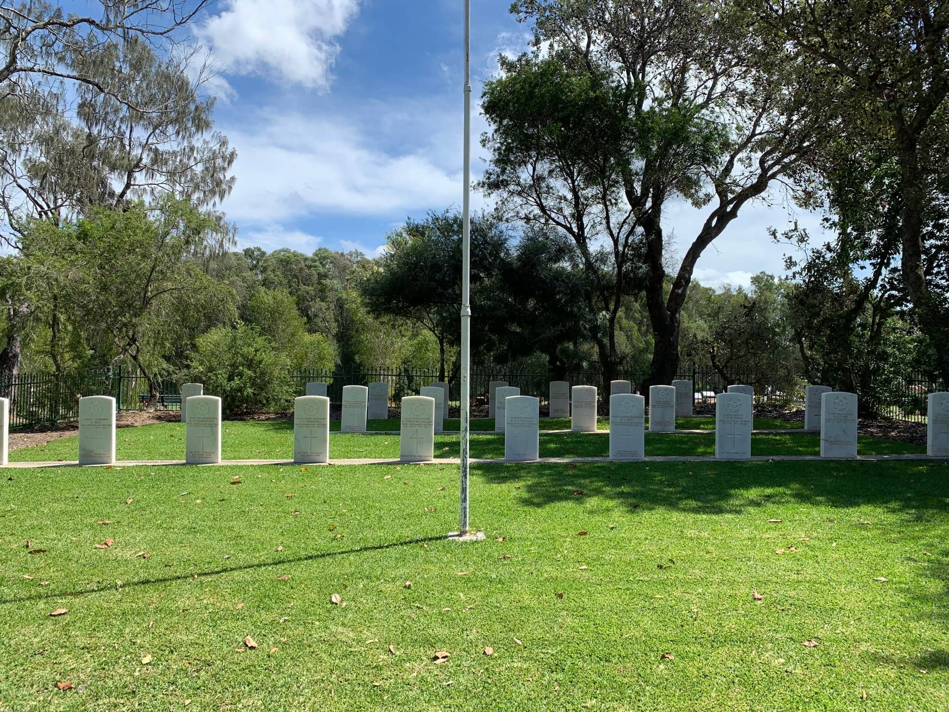 Evans Head War Cemetery photo 1
