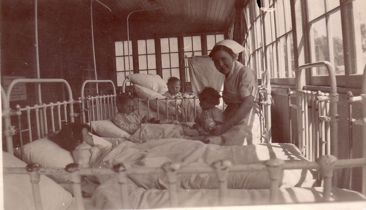Glen Innes First World War Children's Memorial Ward photo 1