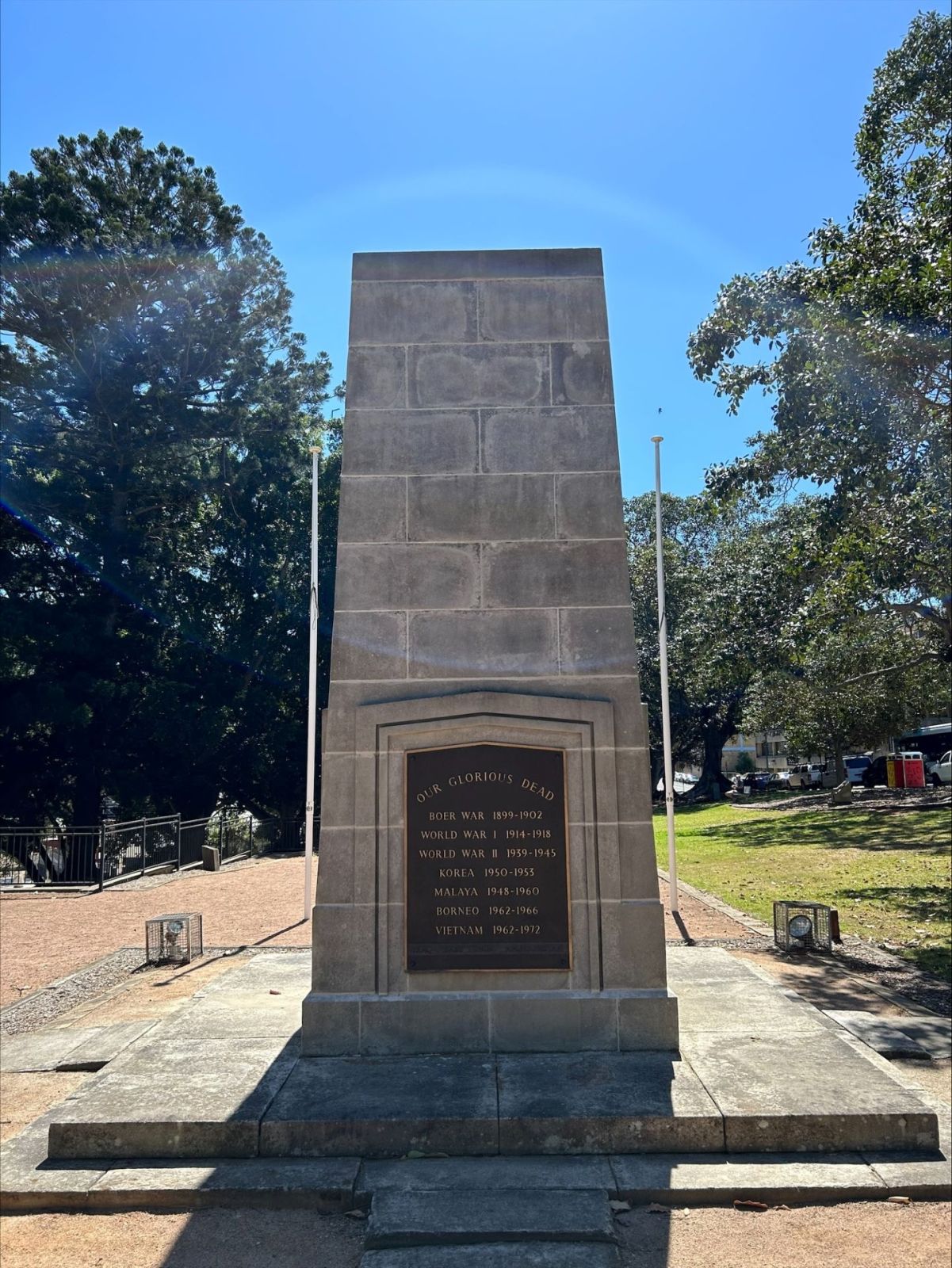 Gosford Cenotaph photo 1