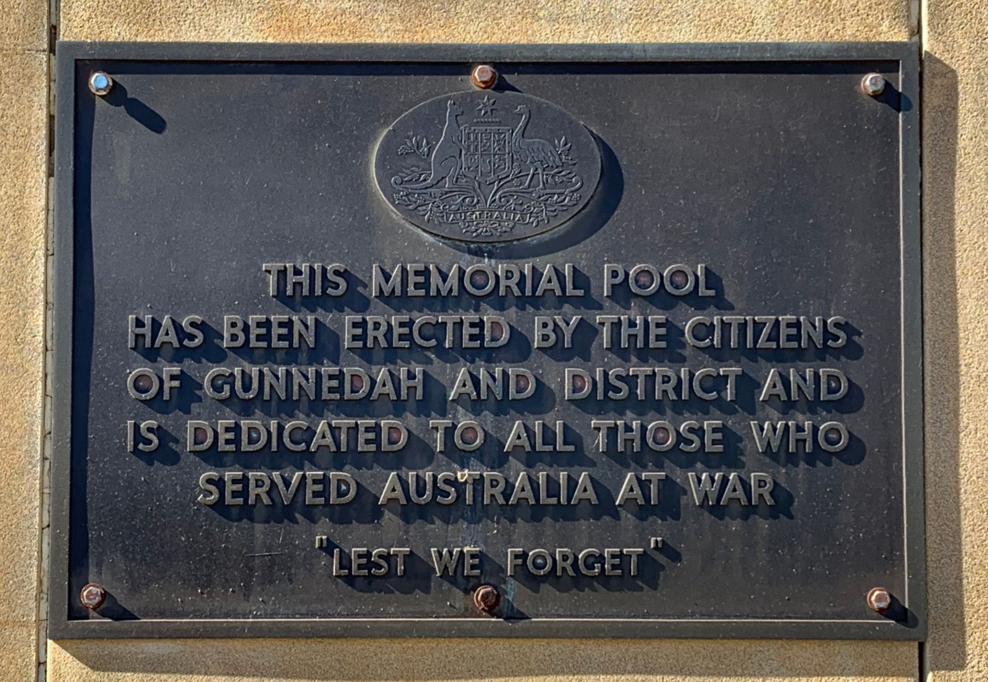 Gunnedah Memorial Pool photo 1