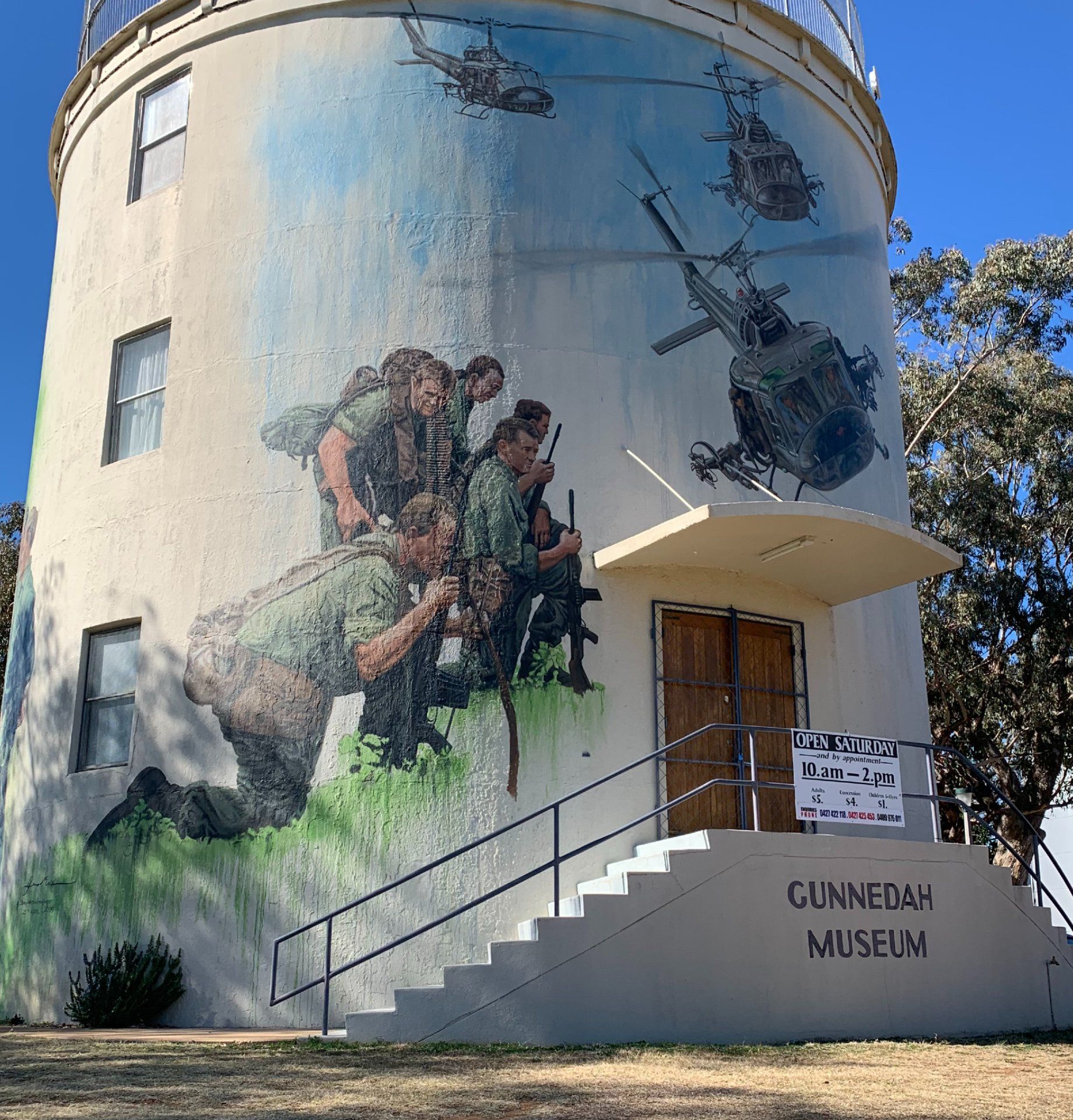 Gunnedah Vietnam Veterans Murals photo 1
