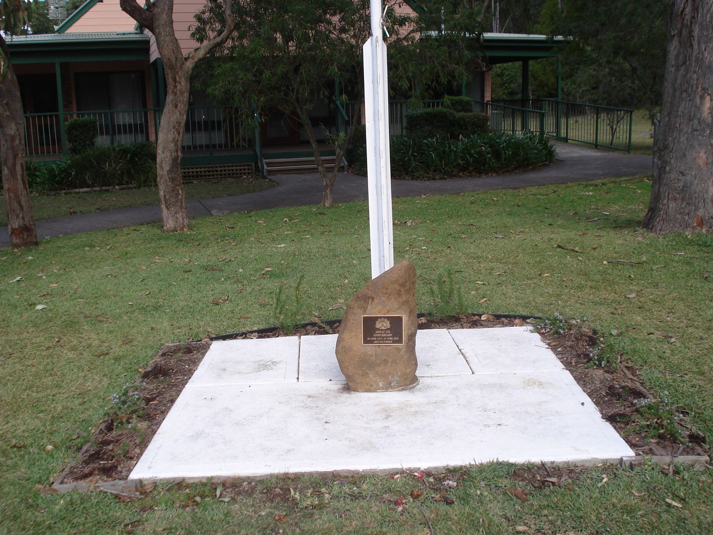 Kioloa War Memorial photo 1