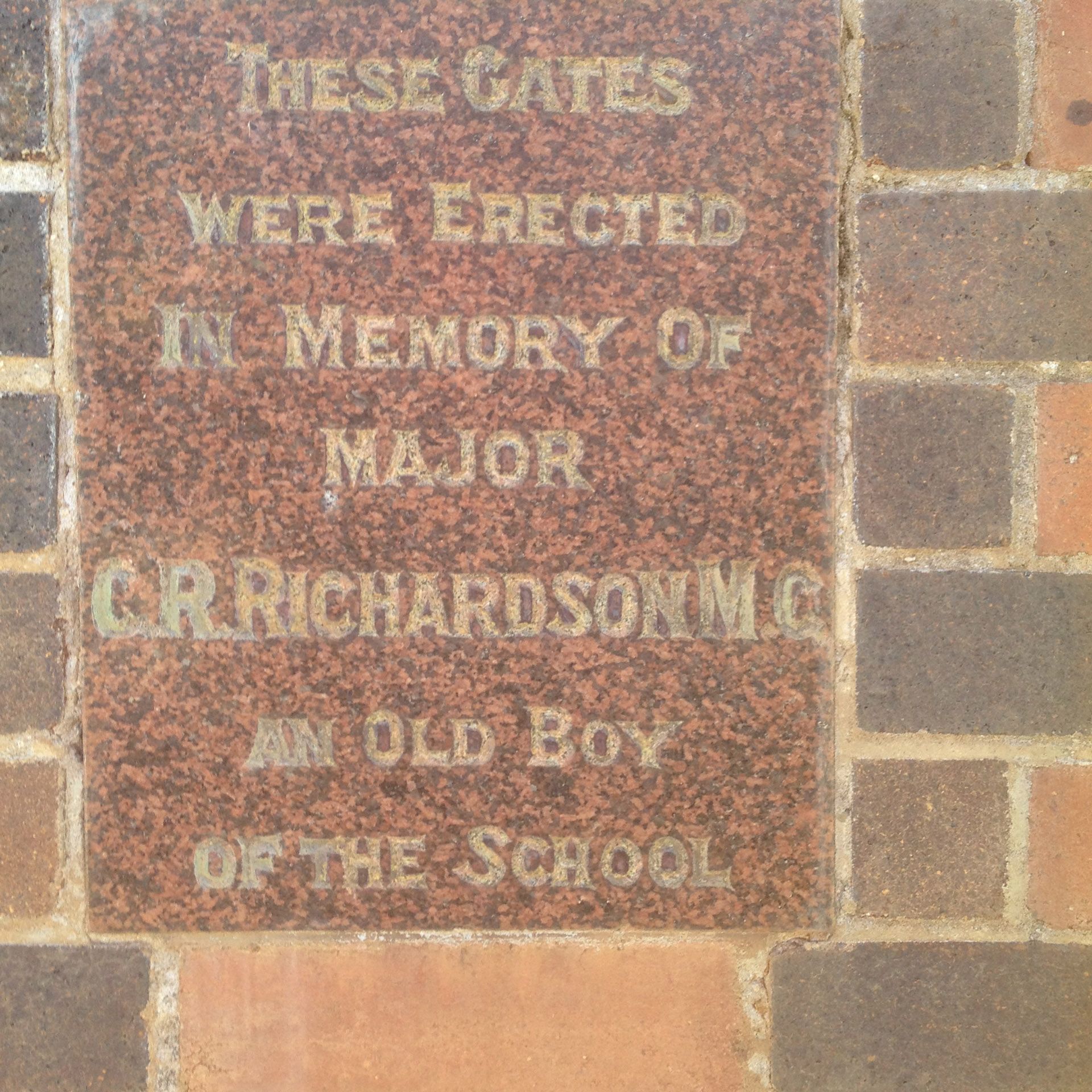 Major Clifford Richardson Memorial Gates, Armidale photo 1