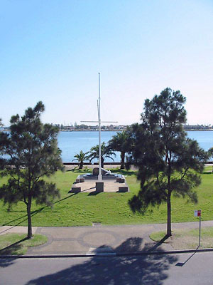 Newcastle Merchant Mariners Memorial photo 1