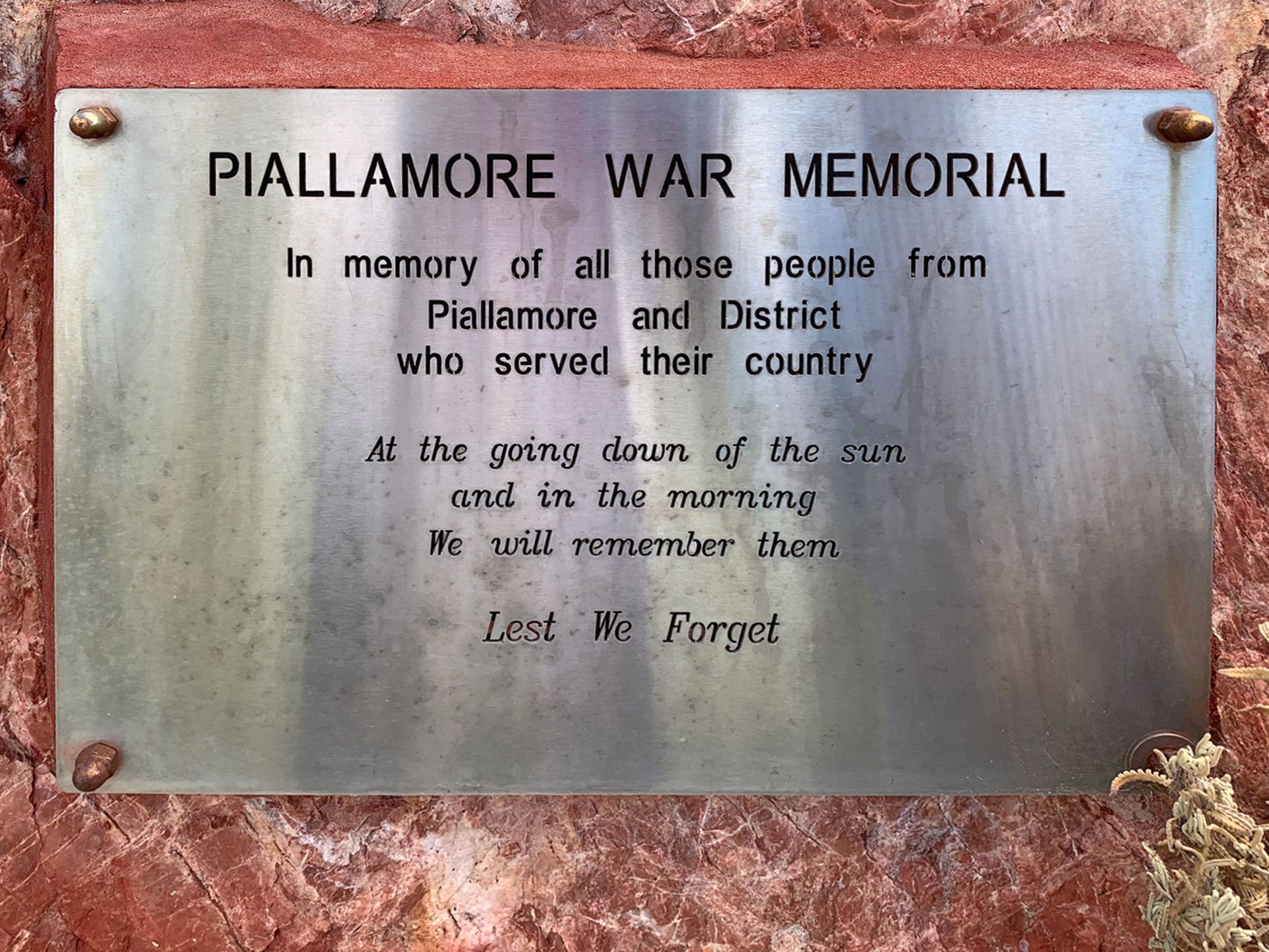 Piallamore War Memorial photo 1