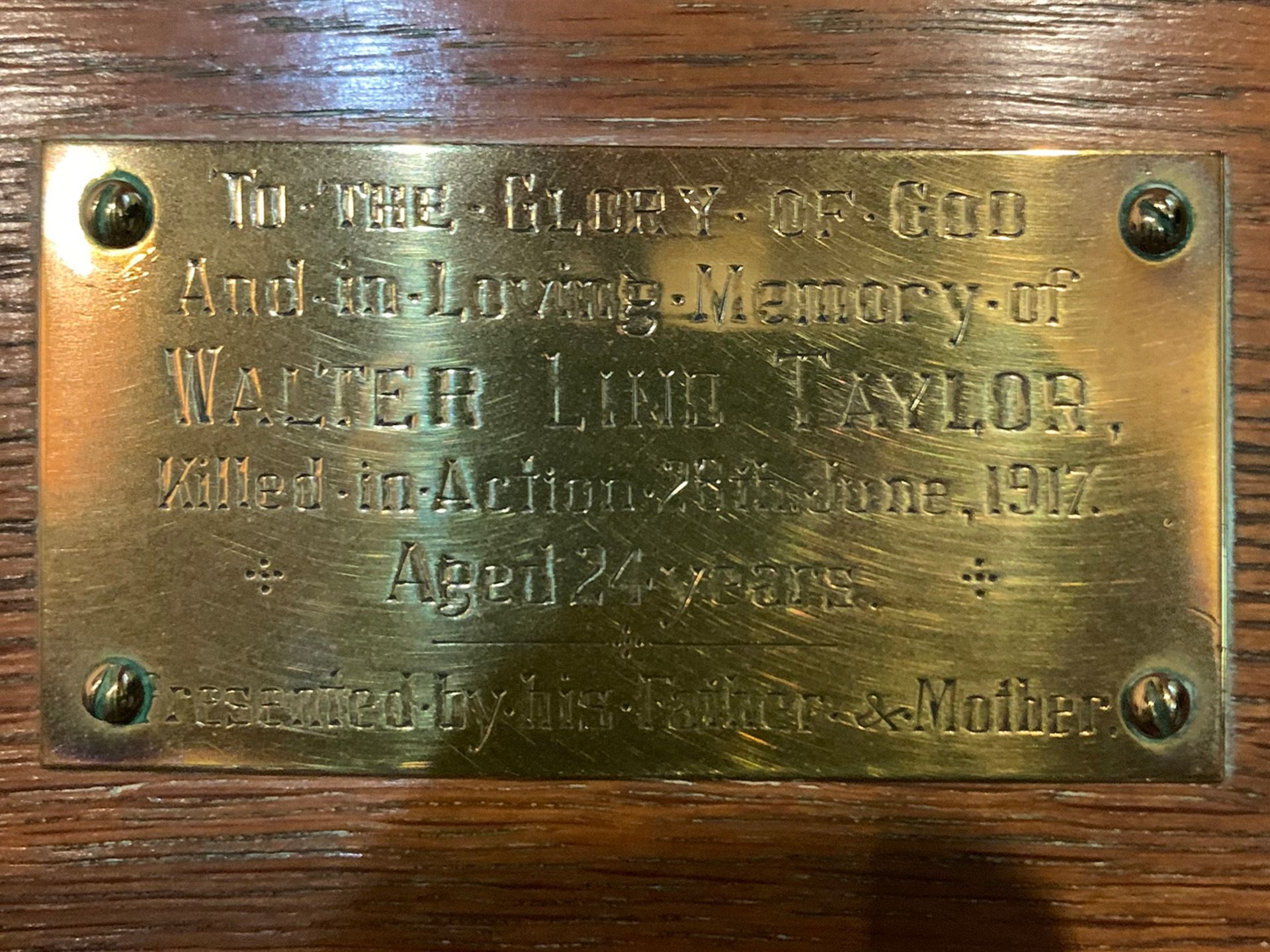 Sergeant Walter Lind Taylor Memorial Furnishings, Kentucky photo 1