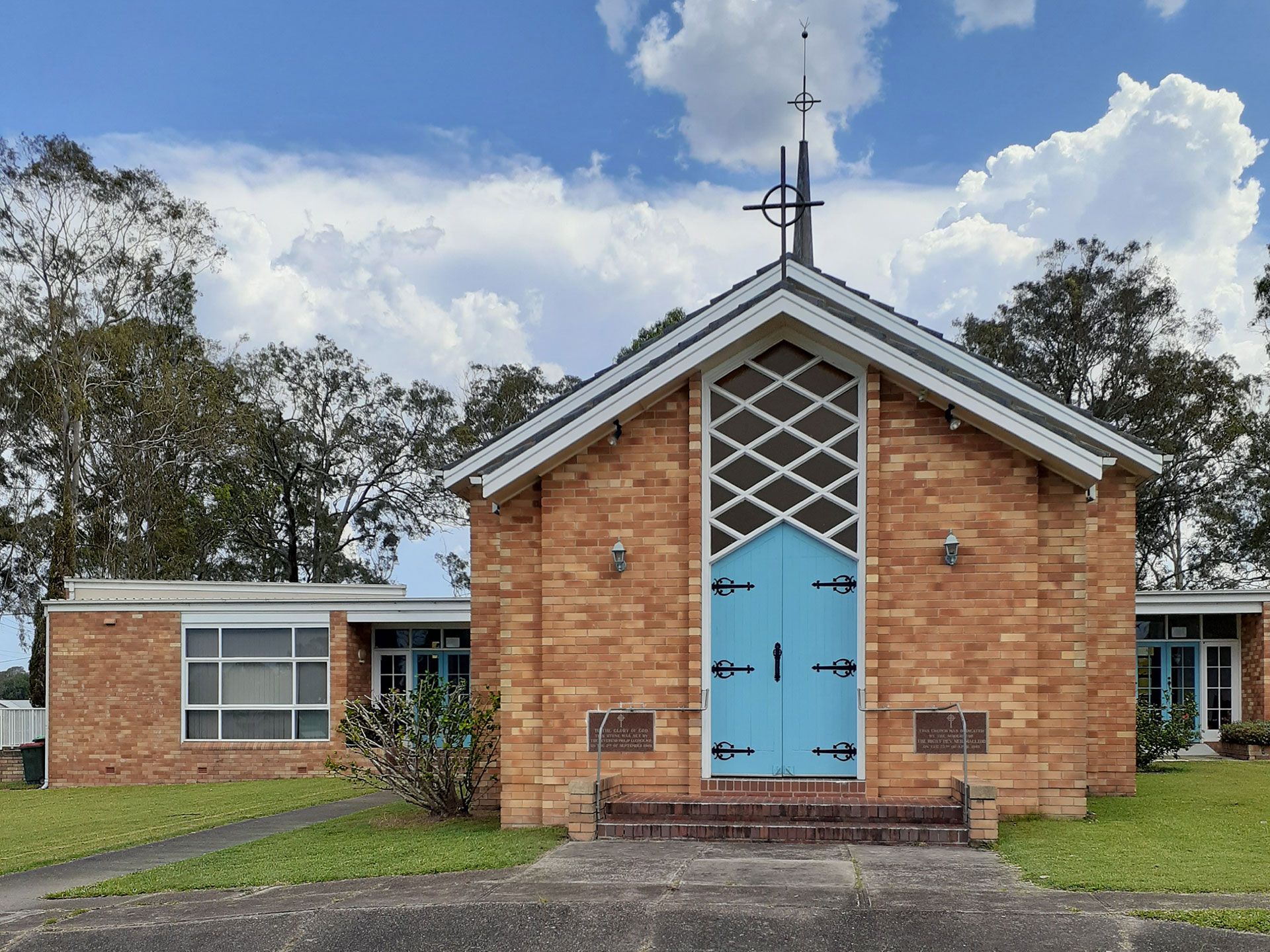 St Andrew's Presbyterian War Memorial Church and Hall, Wingham photo 1
