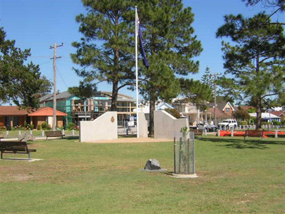 Tea Gardens Hawks Nest War Memorial photo 1