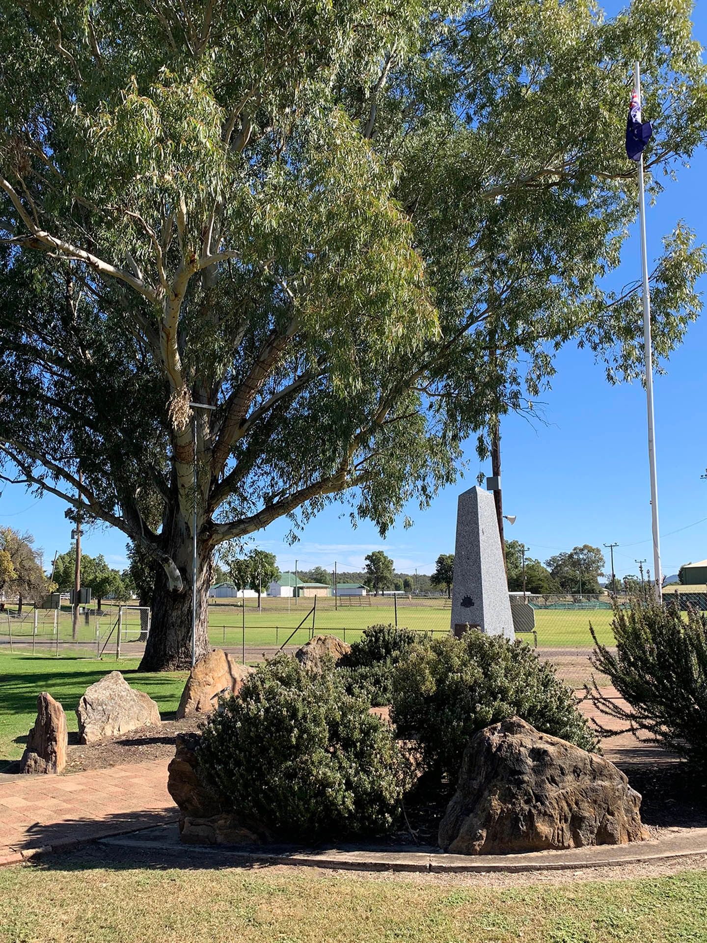 Warialda Cenotaph photo 1